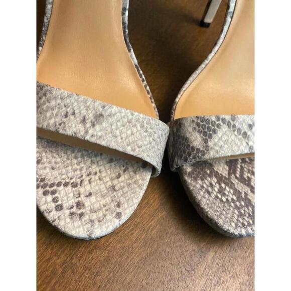 Ellen by Halston  - Size 8.5M - Picture 11 of 13